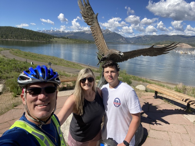 2022-07-07-Colorado-JenniferKnuttson-Ben-Visit-13-biking-Travis-GOOD.JPG