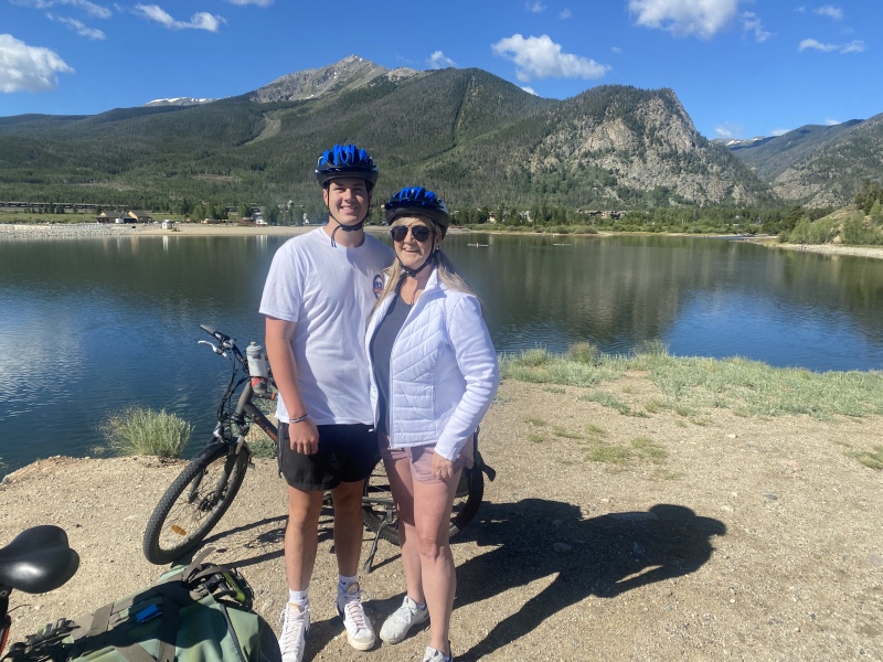 2022-07-07-Colorado-JenniferKnuttson-Ben-Visit-05-biking.JPG