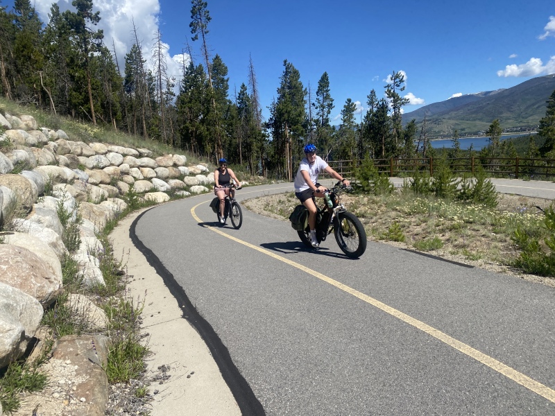2022/07(July)/Colorado-Jennifer-Knuttson/800x600_2022-07-07-Colorado-JenniferKnuttson-Ben-Visit-18-biking.JPG