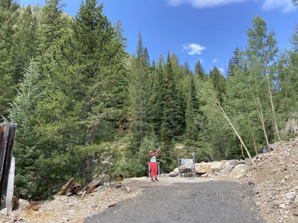 2022/07(July)/Colorado-Mark-Diane/1024x768_2022-07-23-Colorado-Diane-02.JPG