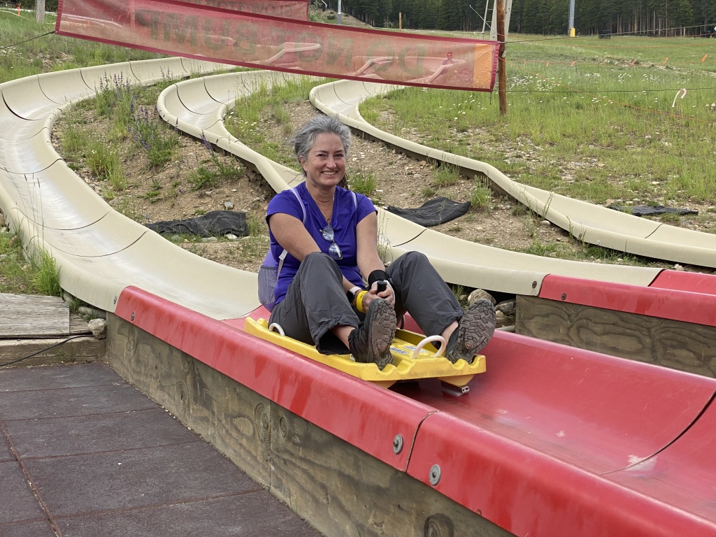2022/07(July)/Colorado-Mark-Diane/1024x768_2022-07-24-Colorado-Mark-Diane-Visit-21-Alpine-Slide-Suzi.JPG