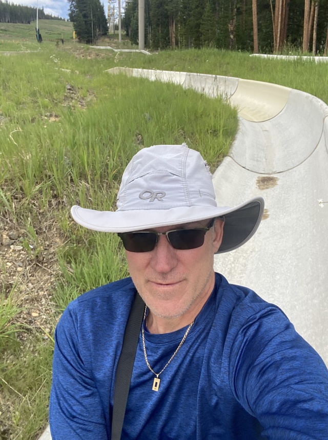 2022/07(July)/Colorado-Mark-Diane/640x480_2022-07-24-Colorado-Mark-Diane-Visit-14-Alpine-Slide-Travis.JPG