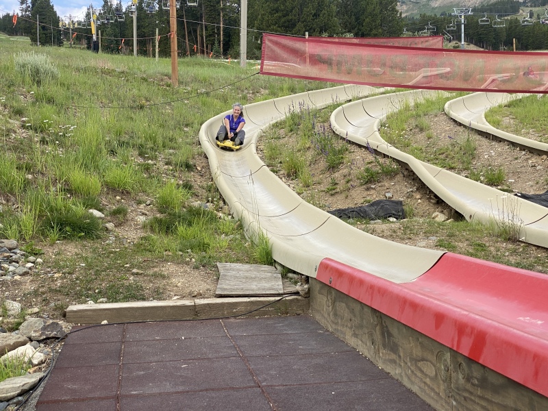 2022/07(July)/Colorado-Mark-Diane/800x600_2022-07-24-Colorado-Mark-Diane-Visit-17-Alpine-Slide-Suzi.JPG