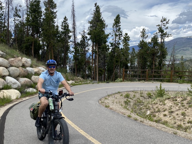 2022/07(July)/Colorado-Mike-Graciela/640x480_2022-07-03-Colorado-Biking-23-Mike.JPG