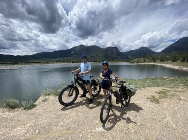 2022-07-03-Colorado-Biking-02-Mike-Graciela.JPG