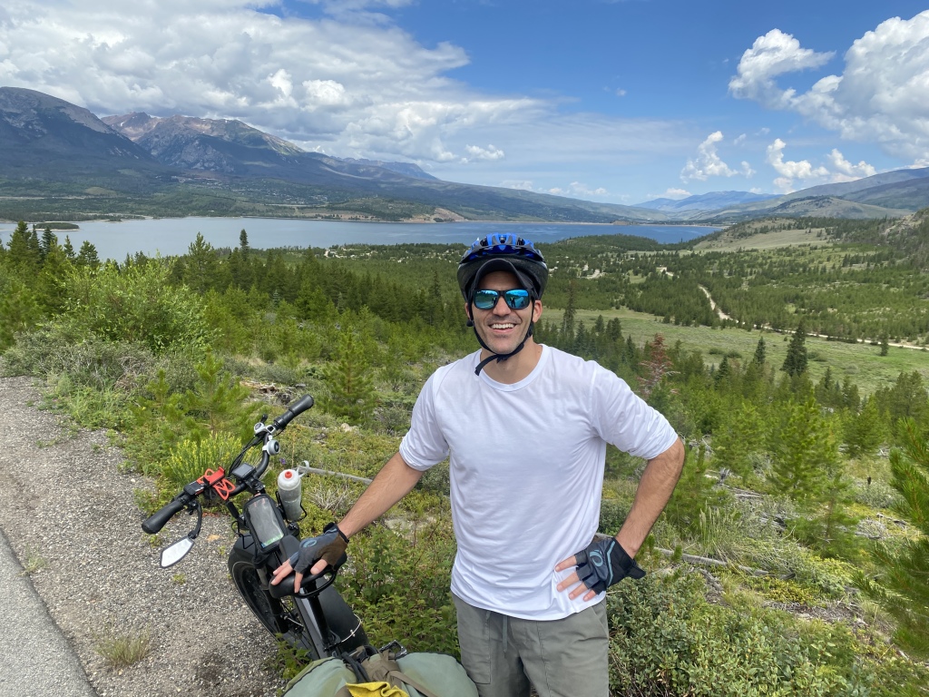 2022/08(August)/Colorado-Chris-Hello-watching-Blaze/1024x768_2022-07-29-ChrisHellow-07.JPG
