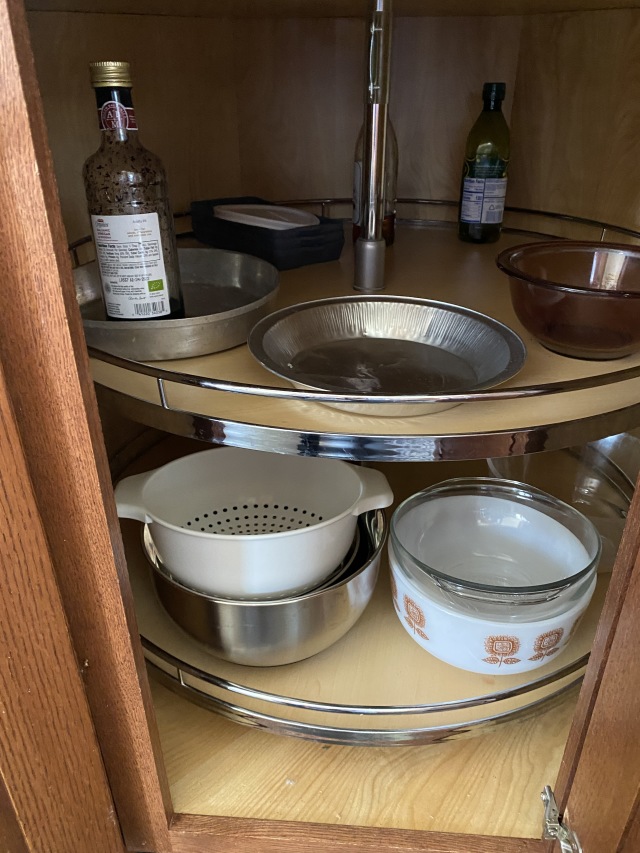 2022-09-08-House-Pic-before-renters-57-Kitchen.JPG