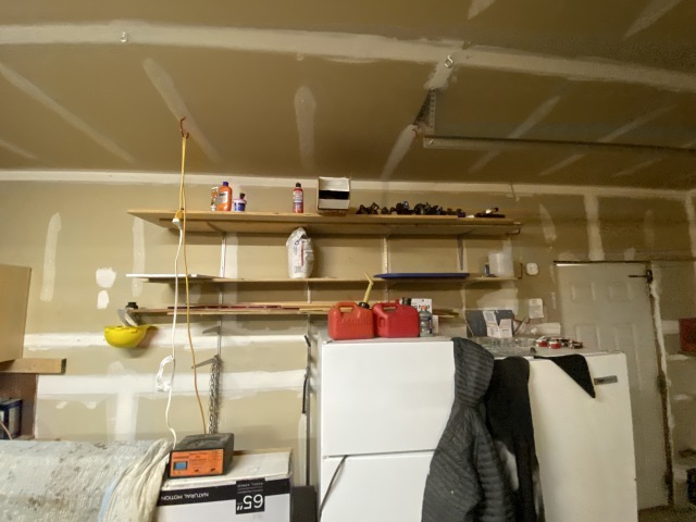 2022-09-08-House-Pic-before-renters-66-Garage.JPG