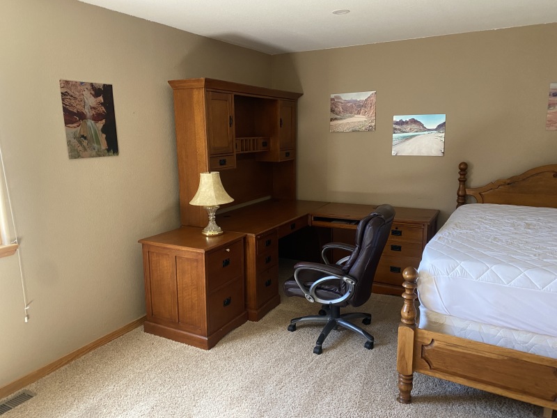 2022-08-31-House-Pic-before-renters-02-Grand-Canyon.JPG