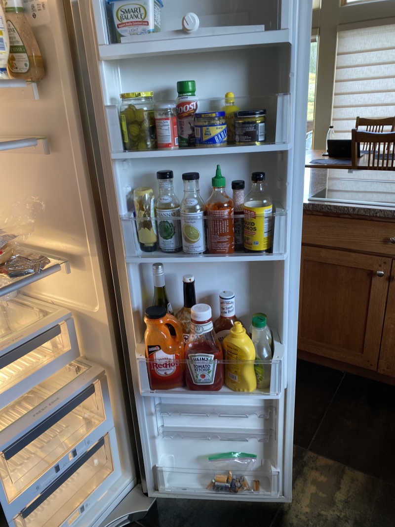 2022/08(August)/Colorado-House-Pics-Before-Renters/800x600_2022-09-08-House-Pic-before-renters-49-Kitchen.JPG
