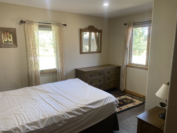 2022-08-31-House-Pic-before-renters-08-Historical.JPG