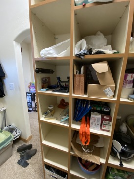 2022-09-08-House-Pic-before-renters-31-MasterCloset.JPG