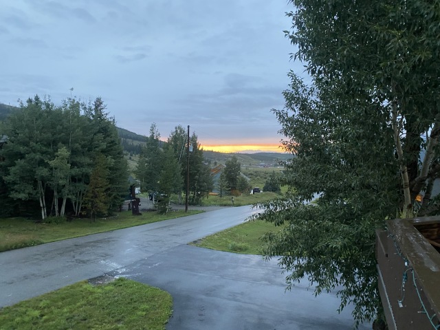 2022/08(August)/Colorado/2022-08-16-Colorado-01-Sunset.JPG