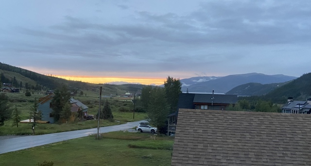 2022/08(August)/Colorado/640x480_2022-08-16-Colorado-06-Sunset.JPG