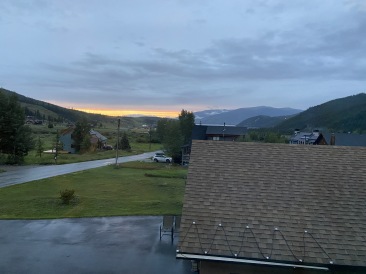2022-08-16-Colorado-05-Sunset.JPG