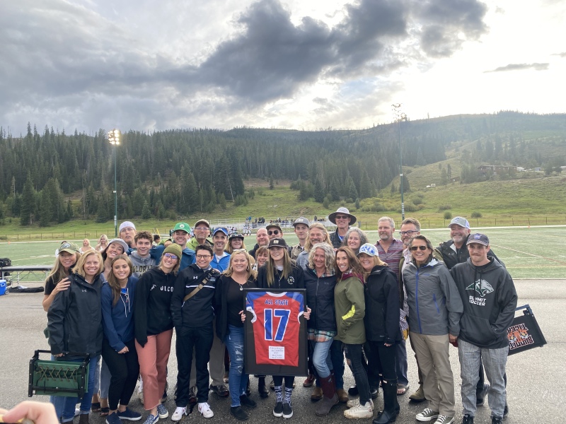 2022/08(August)/Summit-High-School-Vale-Shirt-dedication/800x600_2022-08-26-Summit-High-School-Vale-Dedication-07.JPG