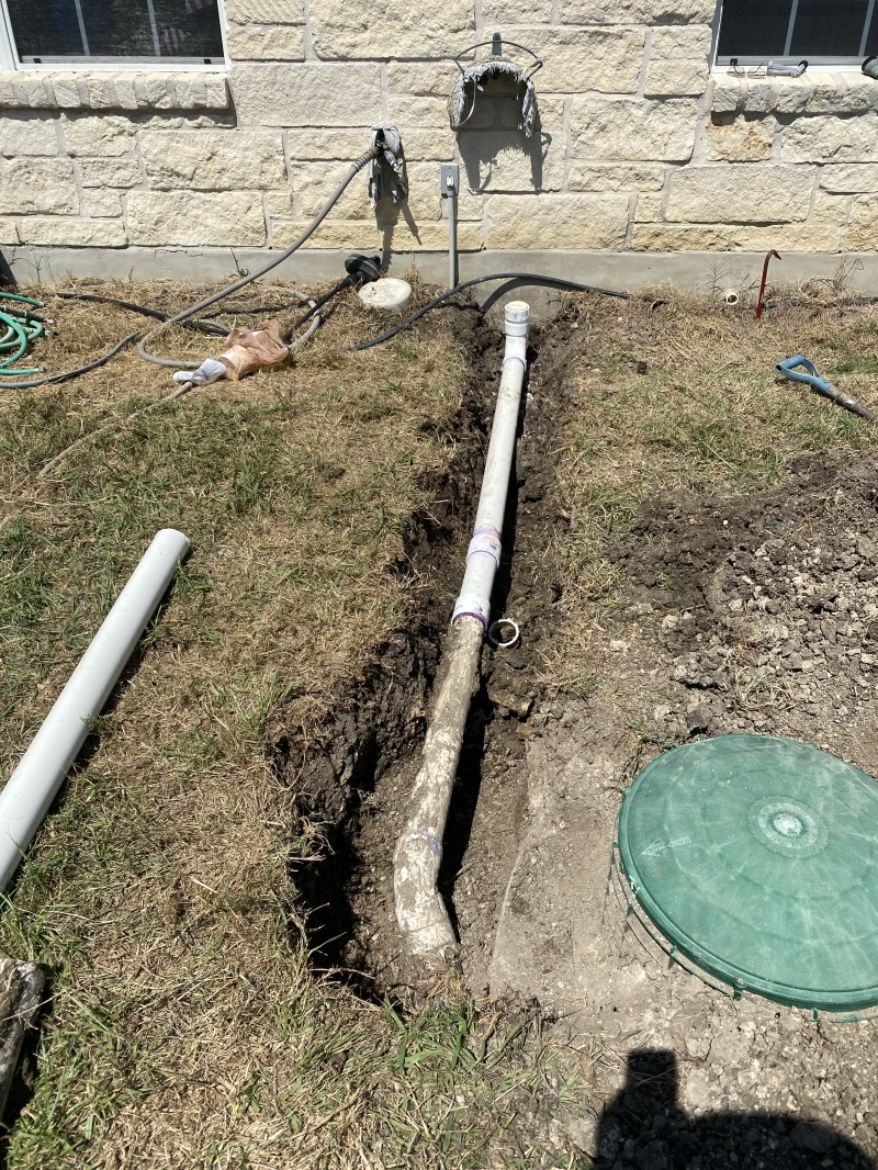 2022-09-21-Hutto-Broken-Sewer-line-11.JPG