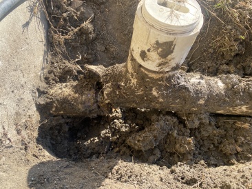 2022-09-21-Hutto-Broken-Sewer-line-07.JPG