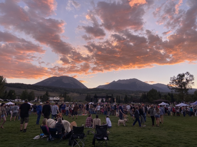 2022/09(September)/Colorado/2022-09-02-Colorado-01-Rainbow-Park-Sunset.JPG