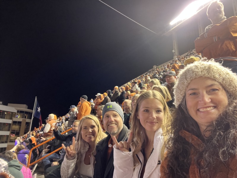 2022/09(September)/UT-Longhorn-Football/800x600_2022-11-12-UT-Longhorn-Football-74-Livia-Bill-Beth-Suzi.JPG