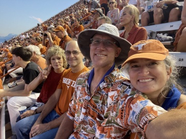 2022-09-17-UT-Longhorn-Football-19-Kim-Jim-Travis-Suzi.JPG