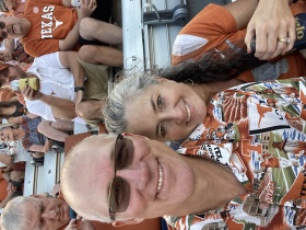 2022-10-01-UT-Longhorn-Football-28-Travis-Suzi.JPG