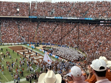 2022-10-08-UT-Longhorn-Football-OU-49to0-21.JPG
