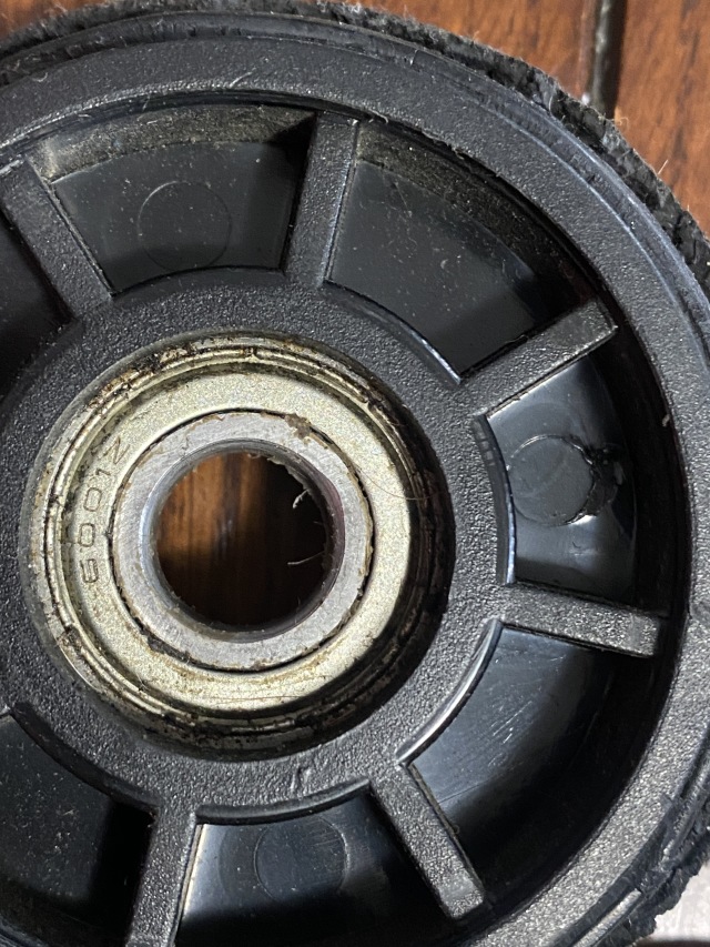 2022-09-16-VA-SAVD-Puerto-Rico-28-broken-rollerboard-wheel.JPG