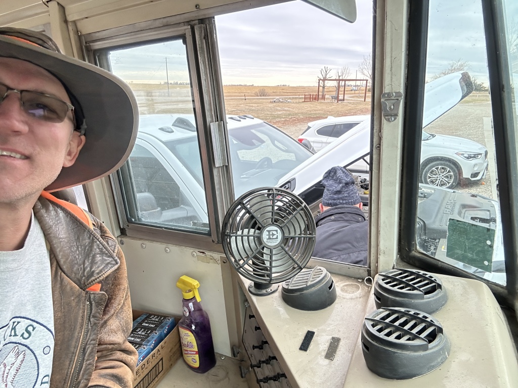 2022-11-07-SouthDakota-Pheasant-Hunting-14-Dead-battery-in-truck-Travis.JPG