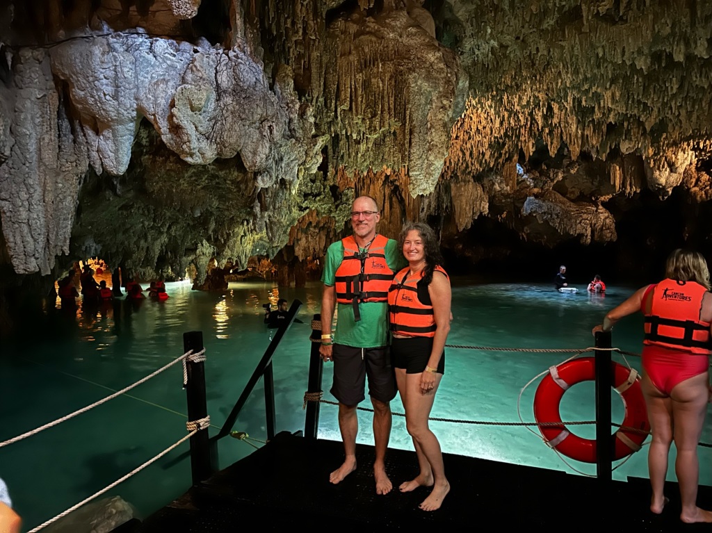 2022/12(December)/Cancun-Mexico/1024x768_2022-12-02-Cancun-with-Friends-104-Cenotes-Travis-Suzi.jpg
