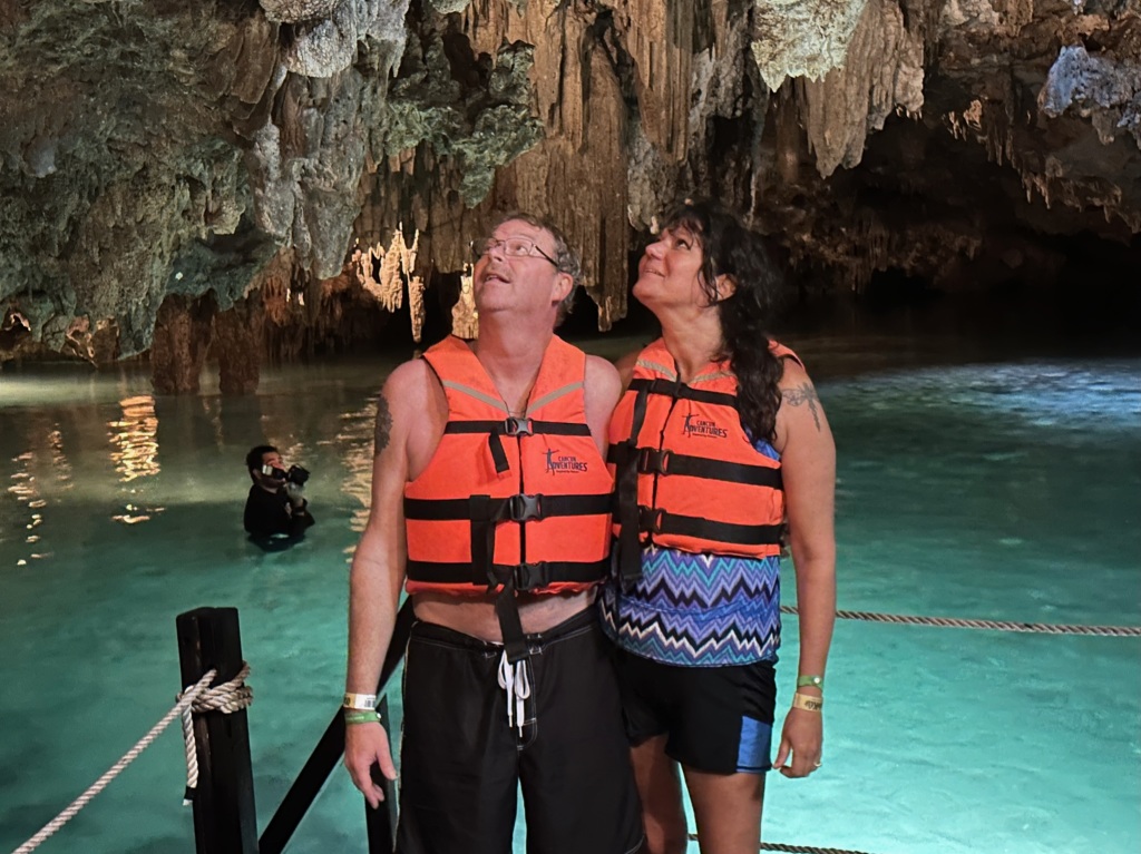 2022/12(December)/Cancun-Mexico/1024x768_2022-12-02-Cancun-with-Friends-115-Cenotes-Doug-Kiffin.jpg
