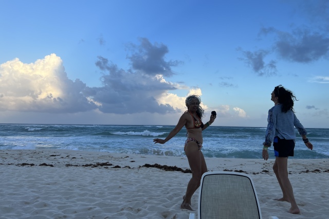 2022-12-02-Cancun-with-Friends-188-Kavita-Kiffin.JPG