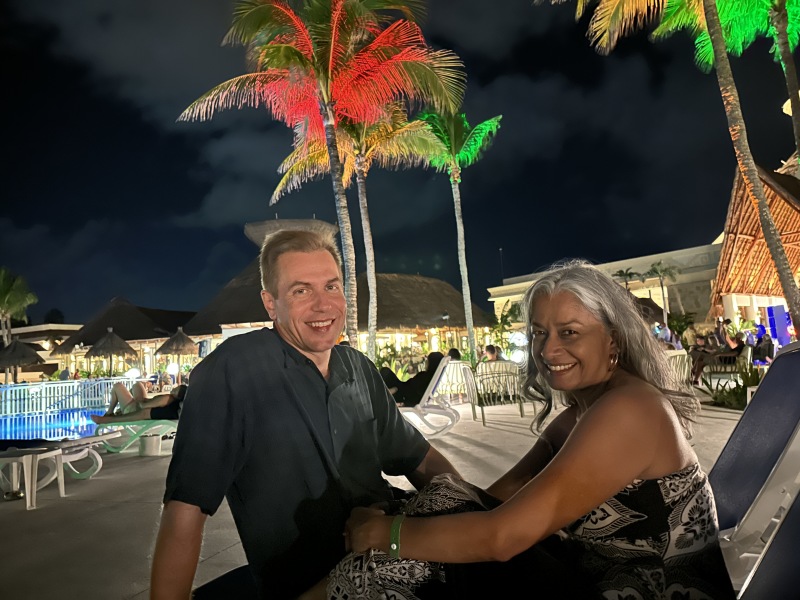 2022-12-01-Cancun-with-Friends-43-Ben-Kavita-GOOD.JPG