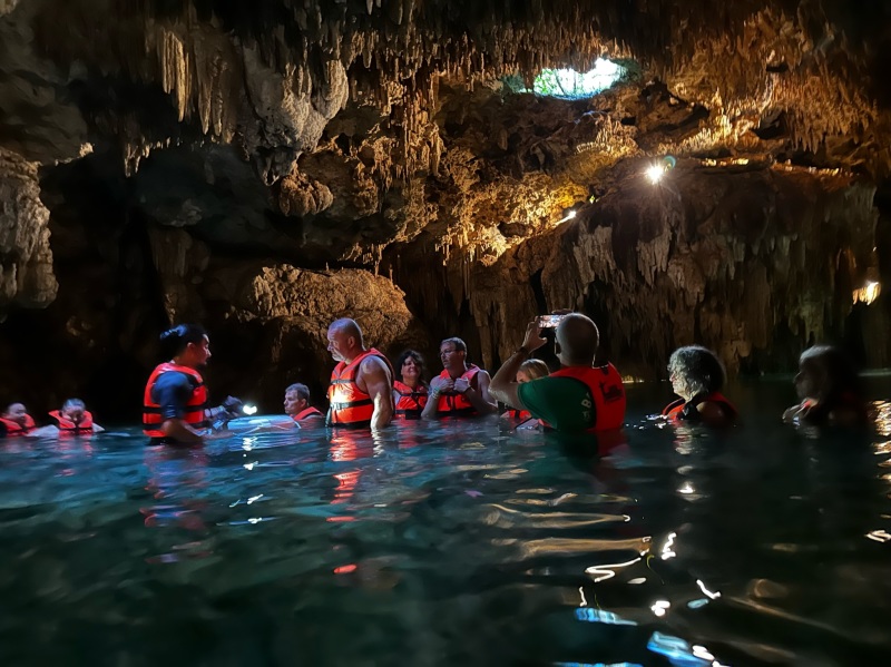2022-12-02-Cancun-with-Friends-148-Cenotes-Kiffin-Doug-Travis-Suzi.jpg