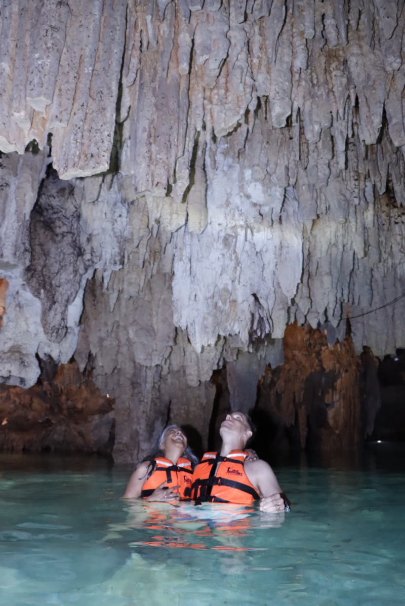 2022-12-02-Cancun-with-Friends-166-Cenotes-Kavita-Ben.jpg