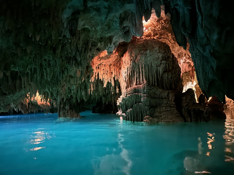 2022/12(December)/Cancun-Mexico/800x600_2022-12-02-Cancun-with-Friends-84-Cenotes.JPG