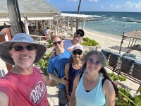 2022-11-30-Cancun-with-Friends-19-Travis-Ben-Ren-Kavita-Suzi.JPG