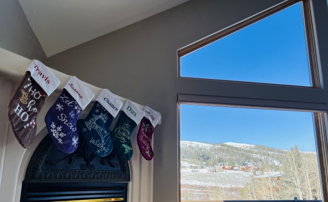 2022-12-18-Christmas-02-stockings.JPG