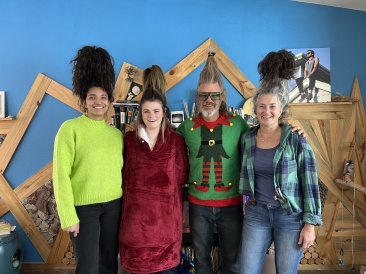 2022-12-24-Christmas-15-Whoville-Aditi-Kyla-Justin-Suzi.JPG
