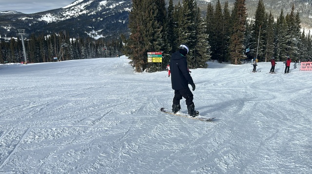 2022/12(December)/Colorado/640x480_2022-12-23-55-Dax.JPG