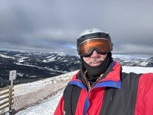 2022/12(December)/Colorado/640x480_2022-12-23-61-Travis.JPG