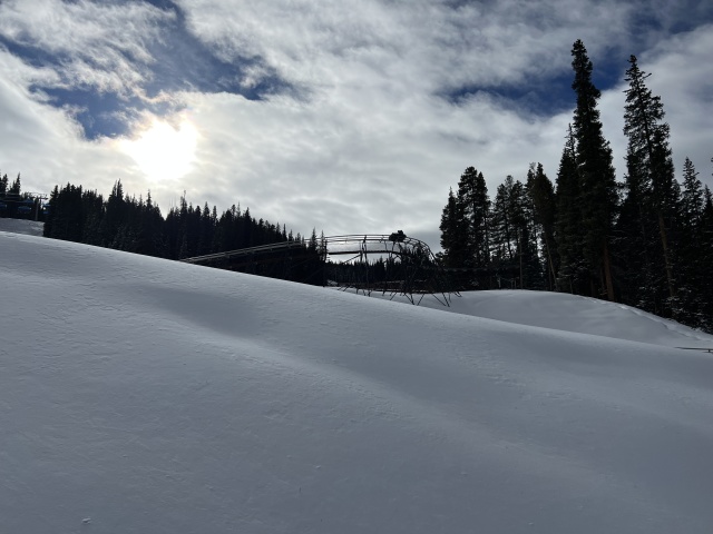 2022/12(December)/Colorado/640x480_2022-12-23-62-Aditi-rollercoaster.JPG