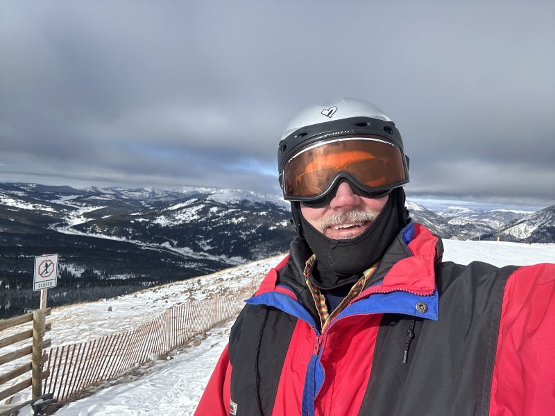 2022/12(December)/Colorado/800x600_2022-12-23-61-Travis.JPG