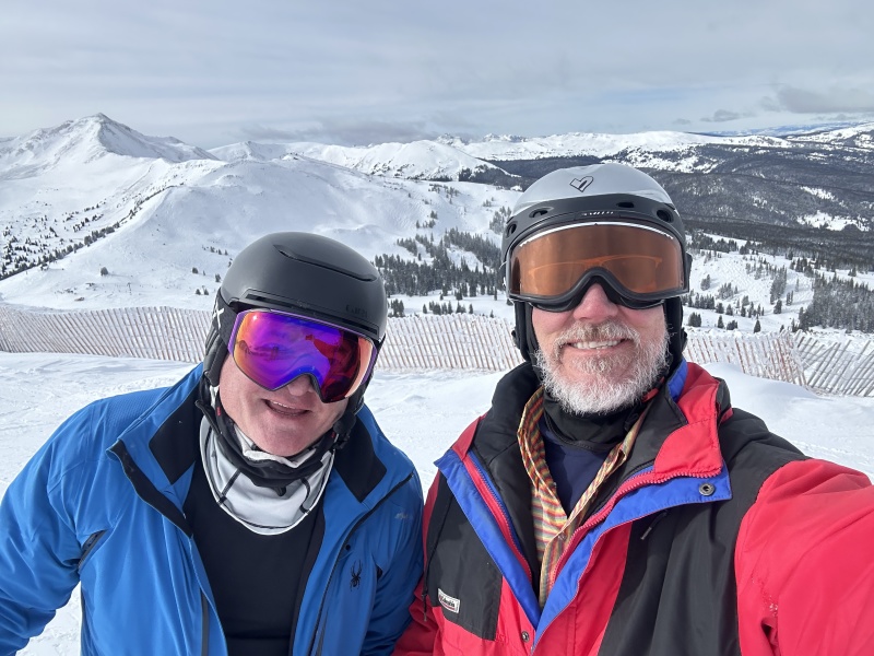 2022/12(December)/Colorado/800x600_2022-12-26-72-MichaelJost-Travis.JPG