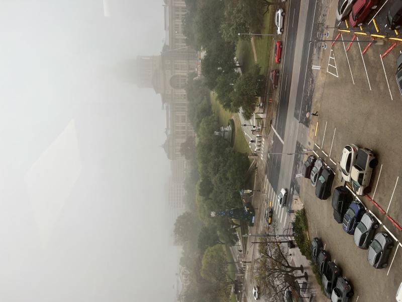 2022/12(December)/Misc/800x600_2022-12-12-01-Capitol-Building.JPG