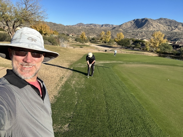 2022/12(December)/VA-SAVD-Tucson-AZ/640x480_2022-12-10-VA-SAVD-Tucson-AZ-03-Golfing-Travis-Jim.JPG