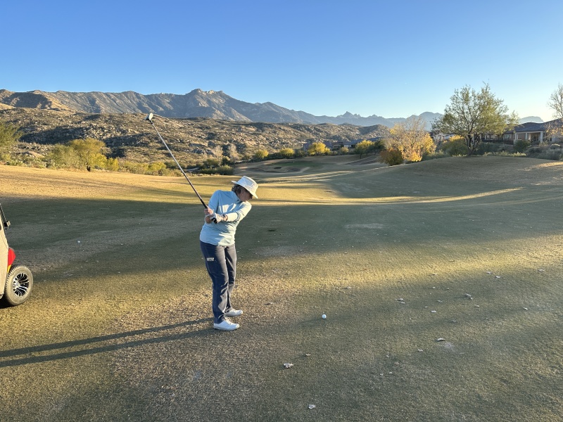 2022/12(December)/VA-SAVD-Tucson-AZ/800x600_2022-12-10-VA-SAVD-Tucson-AZ-08-Golfing-Janeen.JPG