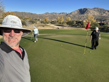 2022-12-10-VA-SAVD-Tucson-AZ-05-Golfing-Travis-Janeen-Jim.JPG