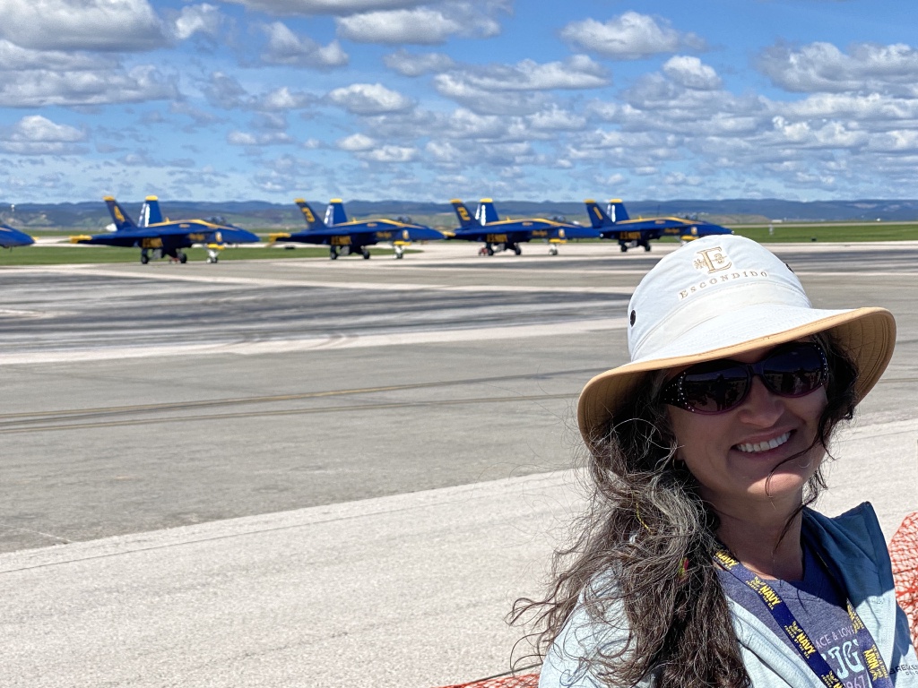 2022/BEST-OF/1024x768_2022-05-15-Blue-Angels-Ellis-AFB-037-Suzi-GOOD.JPG
