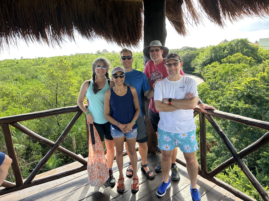 2022-11-30-Cancun-with-Friends-16-Tower-Suzi-Kavita-Ben-Travis-Ren-GOOD.JPG